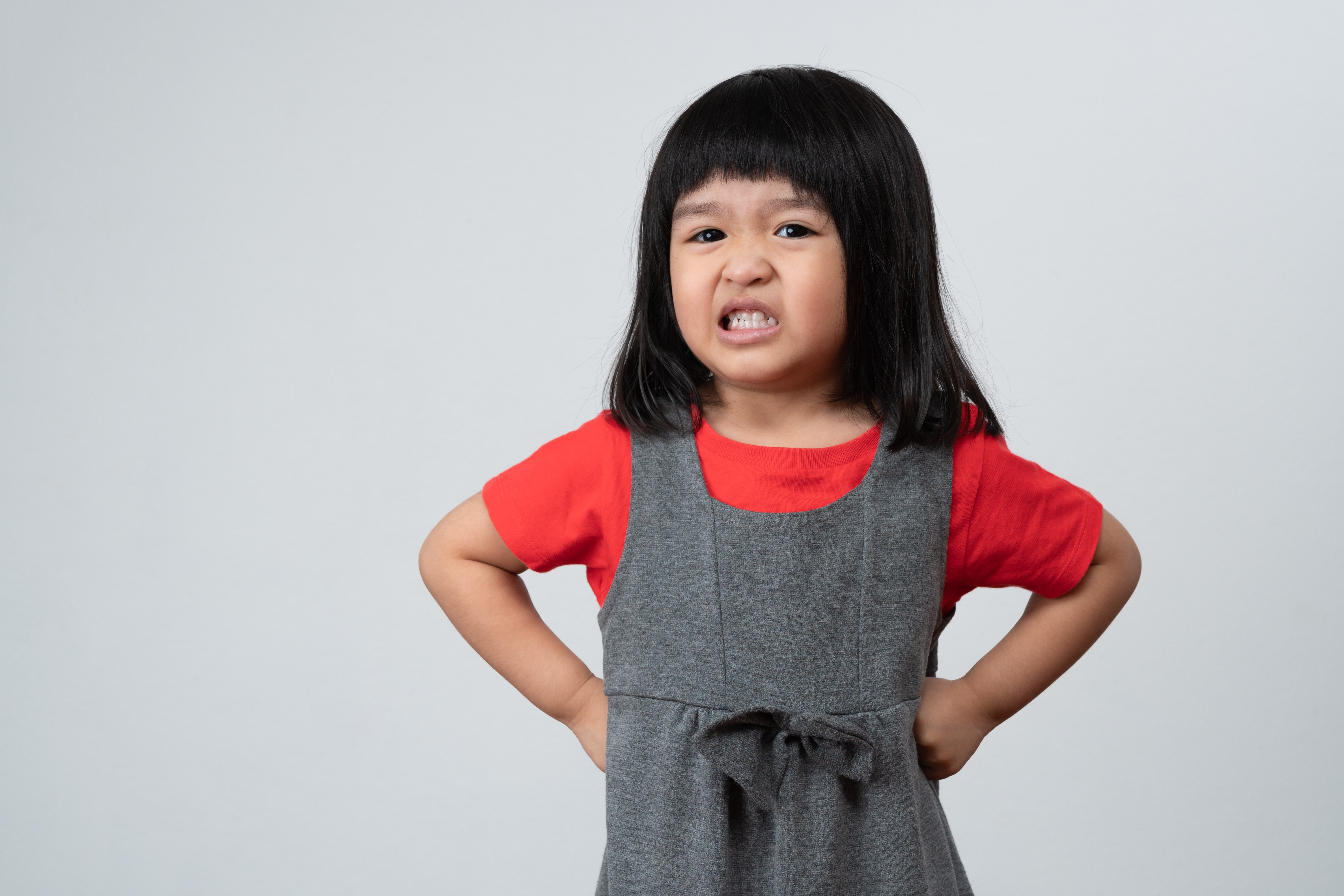 anak sering bilang enggak mau, tips parenting, menghadapi anak membantah, kenapa anak suka bilang tidak, Bunda, si Kecil